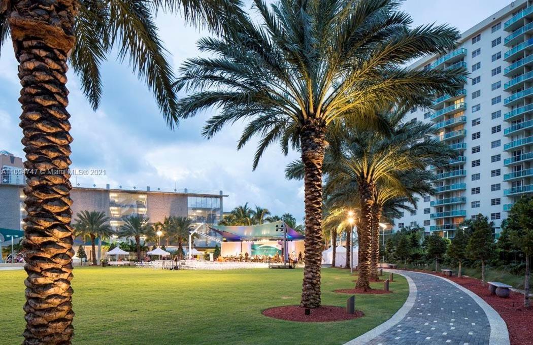 Apartamento Disfruta Sunny Isles Ocean 1206 Str-02816 Miami Beach Exterior foto